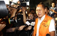 Made Meregawa merupakan tersangka kasus korupsi pengadaan alat kesehatan Rumah Sakit Khusus Pendidikan Infeksi dan Pariwisata di Universitas Udayana tahun anggaran 2009.