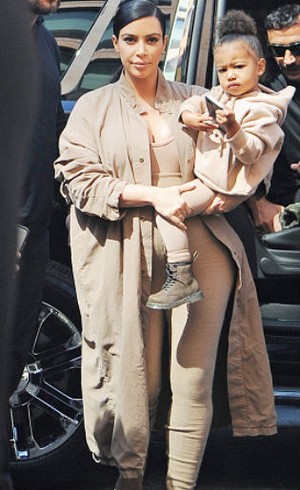 Kim Kardashian Ingin Jadikan Plasentanya Sebagai Krim Anti-Aging