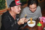 Pecinta Mi, Baim Wong Jualan Mi Yamin Lho