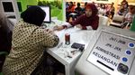 Warga Ramai-ramai Cairkan JHT