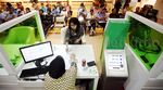 Warga Ramai-ramai Cairkan JHT