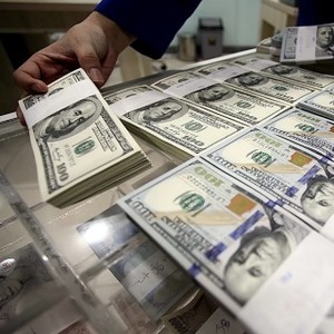 Dolar AS Rp 14.400, Menkeu: Asumsi Bunga The Fed Sudah Naik