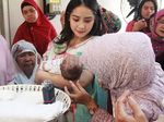 Ini Suasana Pemotongan Rambut Putra Raffi dan Nagita