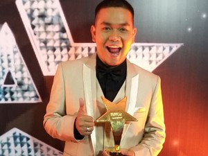 Raih Selebrita Awards 2015, Ini Nazar Indra Bekti