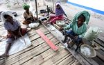 Mengintip Pembuatan Tenun Ikat Tradisional Khas NTT