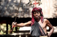 30 Km dari pusat kota Kabupaten Alor, ada kampung dengan suku-suku asli yang begitu eksotis. Salah satunya dalah suku Abui (Rengga/detikTravel)