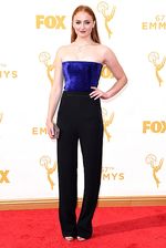 Mengintip Suasana Red Carpet Emmy Awards 2015 (2)