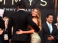 Ia terlihat begitu bahagia hadir bersama tunangannya, Joe Manganiello. Jason Merritt/Getty Images/detikFoto.