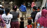 Bangunan Liar di Pondok Pinang Dibongkar