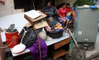 Bangunan liar yang ditertibkan tersebut mayoritas semi permanen dan dijadikan untuk tempat berjualan. Lamhot Aritonang/detikFoto.