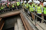 Jokowi Resmikan Bor Raksasa MRT