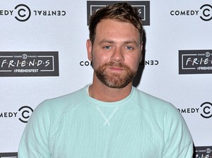 Dua Kali Cerai, Brian McFadden Eks Westlife Tak Anggap Masalah Besar