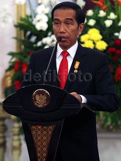 Jokowi: Hati-hati Jangan Pakai Kata Krisis
