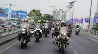 Jeffrey melintas di Jalan Gatot Subroto menuju Senayan. Ist/Ride For Peace.