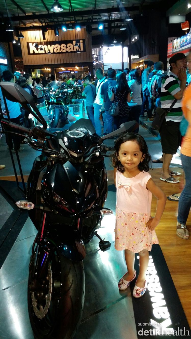 Queen Qatrunnada Pahlevi