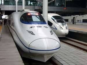 Apa Kabar Kereta Berkecepatan 200 Km/Jam Jakarta-Bandung?