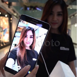 Galaxy Note 5: Gadget Tempur Para Profesional