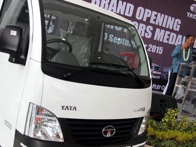 Tata Motors Resmikan Diler di Medan