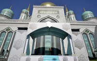 Masjid Jum'ah berdiri pada titik yang sama setelah tempat ibadah itu pernah dirubuhkan. Biaya pembangunan sepenuhnya didanai oleh donor. Alexei Druzhinin/RIA Novosti/Kremlin/Reuters/detikFoto.
