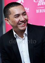 Omesh Necis Banget