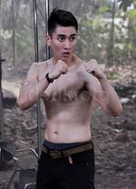 Topless, Verrell Bikin ABG Kelepek-kelepek
