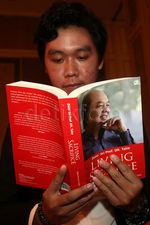 Habibie Hingga Moeldoko Hadiri Peluncuran Buku Tahir