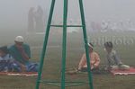 Warga Pekanbaru Salat Id di Tengah Asap