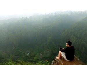 Oktober 2015, Tebing Keraton Bandung Ditutup Sementara