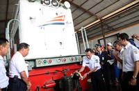 Peluncuran KA Joglokerto yang memiliki daya angkut kurang lebih 520 tempat duduk dengan delapan rangkaian gerbong ditandai dengan prosesi penyiraman dan pemecahan kendi ke lokomotif KA Joglokerto oleh Vice President PT KAI Daop 5 Purwokerto, Safrudiansyah.