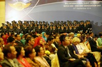Acara ini juga dihadiri oleh orang tua para siswa.