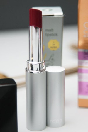 Kualitas Produk Meningkat Jadi Faktor Lipstik Lokal Kembali Booming