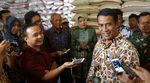 ​Mentan Panen Padi di Karawang