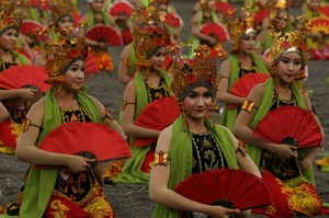 Gandrung Sewu, 1.208 Gadis Cantik Menari di Banyuwangi
