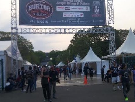 Burtor, dari Motor Jadul Hingga Termos Ada di Sini