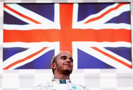 Hamilton Samai Rekor Kemenangan Milik Senna