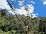 Jembatan Rotan yang Menegangkan di Papua