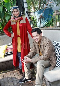 Alyssa dan Dude melakukan pemotretan di kawasan Tanah Abang, Jakarta Pusat, Minggu (27/9/2015). Pool/Gus Mun/detikFoto.