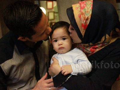 Gemesnya! Si Imut Rendra Lebih Mirip Alyssa atau Dude?
