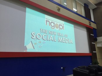 The New Era of Social Media, demikian tema Ngopi kali ini berlokasi di Aula Fakultas Komunikasi & Bisnis Telkom University, Bandung.
