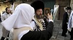 Israel Larang Warga Palestina ke Masjid Al Aqsa