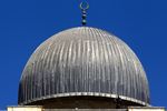 Israel Larang Warga Palestina ke Masjid Al Aqsa