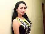 Zaskia 'Gotik' Tak Tampil Seksi, Cantik?