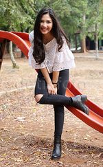 So Pretty! Jessica Mila Berseri-seri