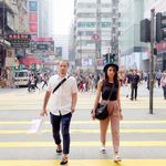 Aw Aw, Mesranya Tyas Mirasih Peluk Pacar di Hong Kong