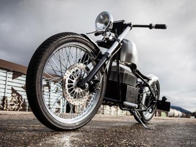 Motor Listrik Bergaya Klasik
