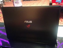 6 Anggota Baru Republic of Gamers Asus