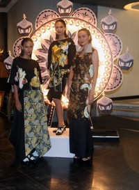 Acara ini bertujuan untuk mempopulerkan dan memasarkan batik Kudus.
