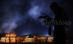 Keindahan Candi Blandongan di Malam Hari