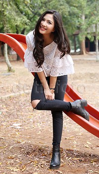 Melihat foto Jessica Mila cantik tersenyum ini, cowok mana yang tidak jatuh hati? Asep Syaifullah/detikHOT.
