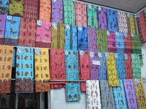 Mengenal Motif-motif Unik Batik Papua